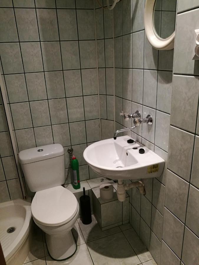 Kwatera Pod Swietym Wawrzyncem Ζεστοκόβα Εξωτερικό φωτογραφία